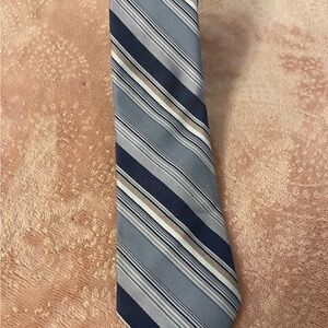 Elegant Navy and Gray Striped Men's Tie